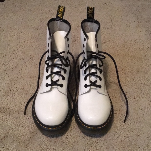 Dr. Martens Shoes - White Dr. Martens